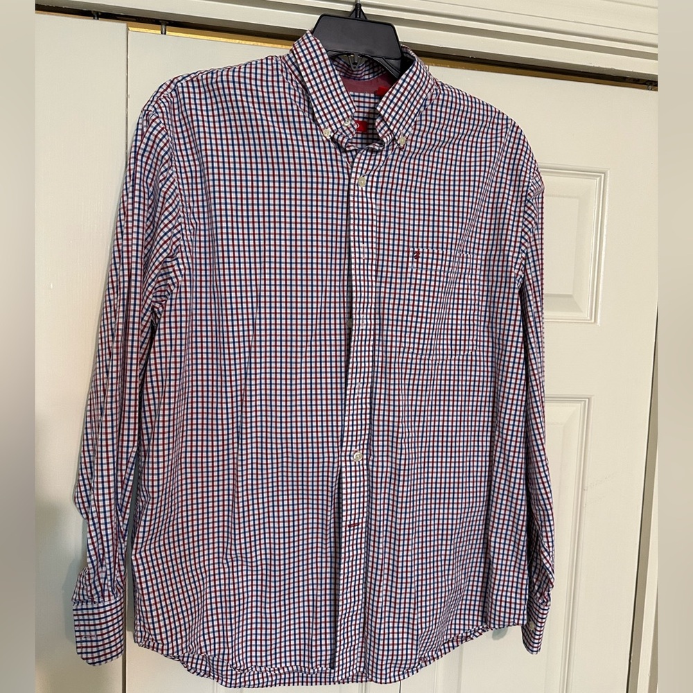 Men’s IZOD Button Up Dress Shirt! Size Large!